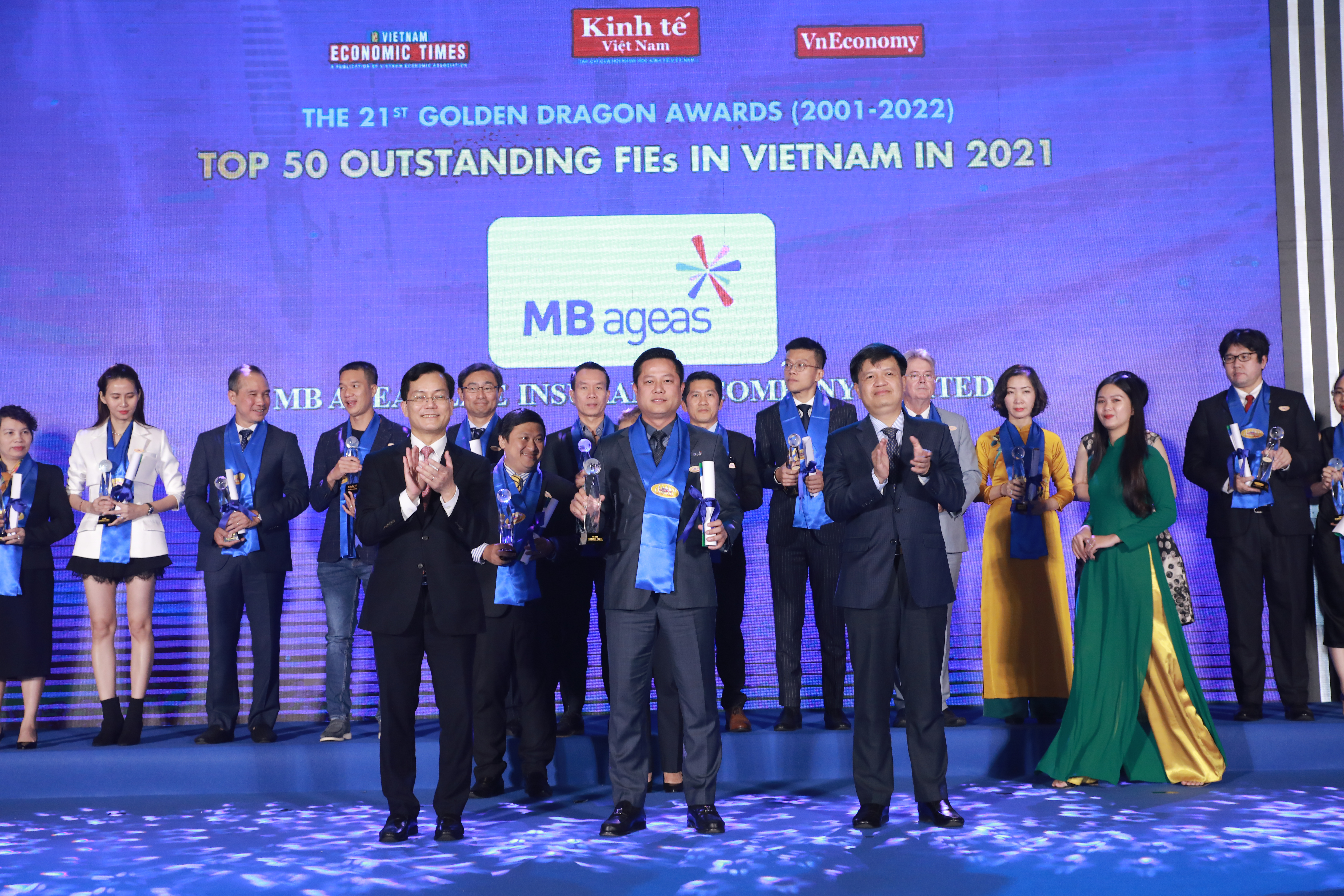 Mb Ageas Life được vinh danh tại giải thưởng Rồng Vàng 2022 